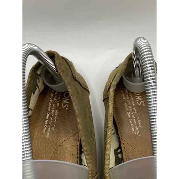 TOMS Women's Olive Green Classic Slip-On Round-Toe Alpargata Canvas Shoes SZ 7 - Picture 6 of 9